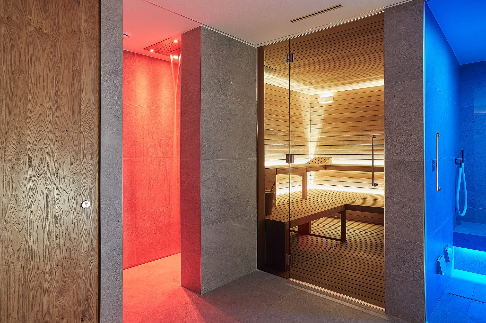 Dimora degli dei, vista su sauna, bagno turco e docce emozionali